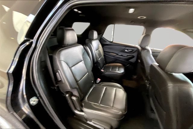Used 2023 Chevrolet Traverse LT AWD/4WD image 17