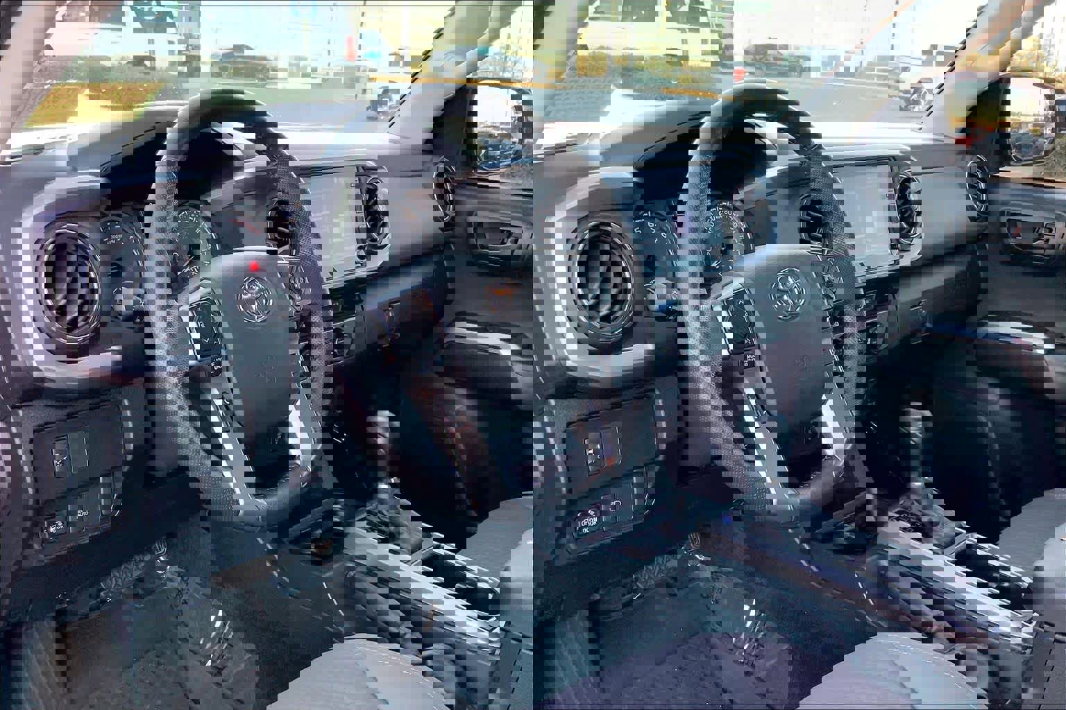 Certified 2023 Toyota Tacoma SR5 w/ Technology Package image 17