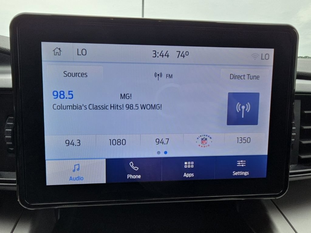 Used 2022 Ford Explorer XLT AWD/4WD image 26