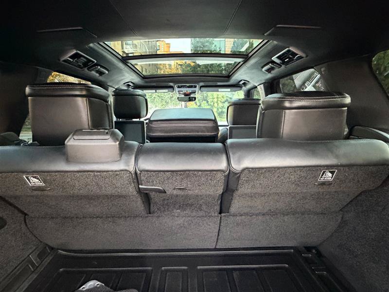 Used 2019 Land Rover Range Rover SV Autobiography Dynamic AWD/4WD image 28