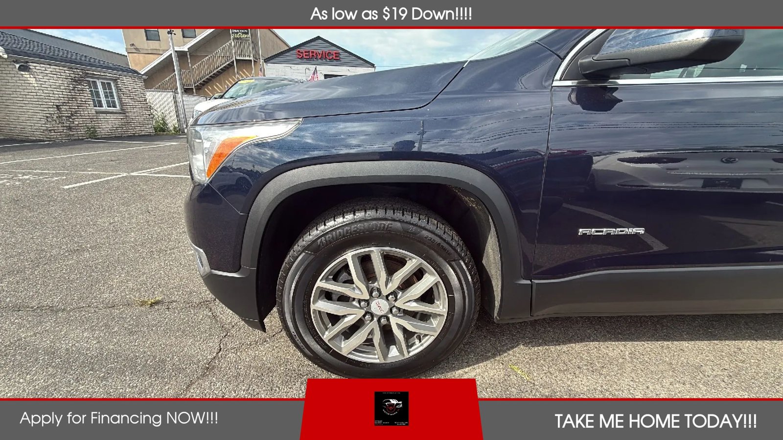 Used 2017 GMC Acadia SLE AWD/4WD image 10