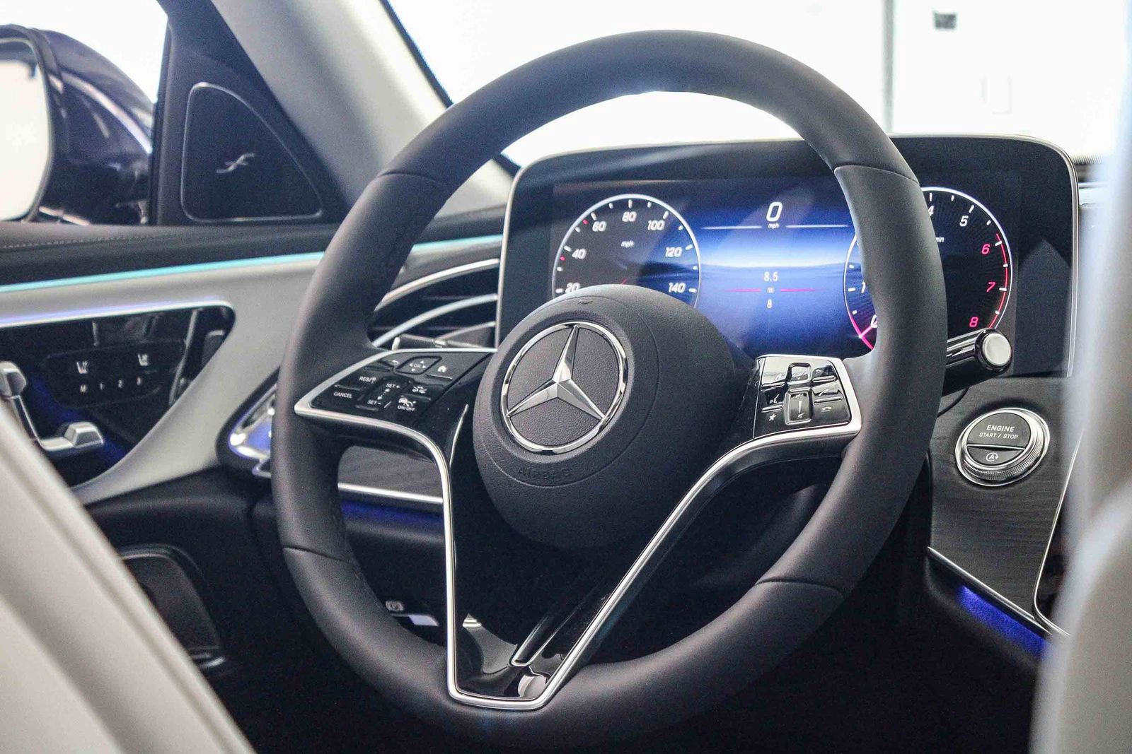 New 2026 Mercedes-Benz E 450 4MATIC All-Terrain Wagon image 13