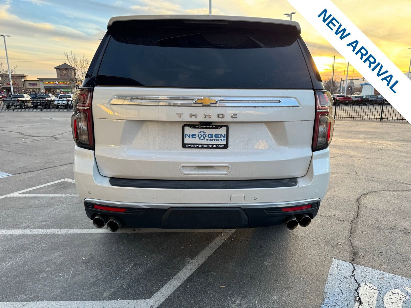 Used 2023 Chevrolet Tahoe High Country w/ LPO, Illumination Package image 6