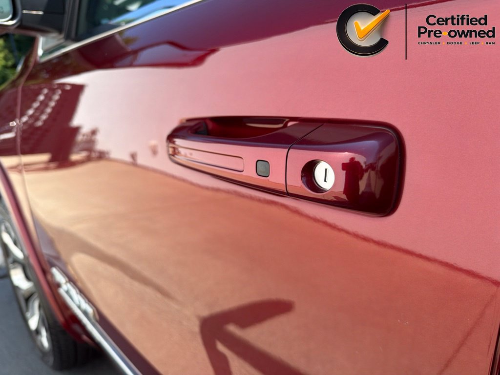 Used 2023 RAM 1500 Limited w/ Body Color Bumper Group AWD/4WD image 22