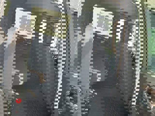 Used 2023 Chevrolet Silverado 1500 LT image 14