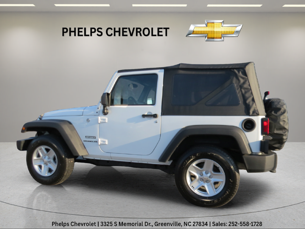Used 2016 Jeep Wrangler Sport w/ Connectivity Group AWD/4WD image 5