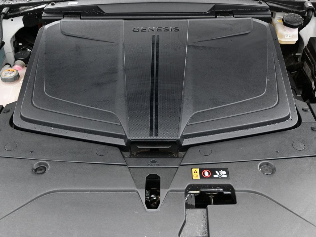 Used 2023 Genesis GV60 Performance image 40