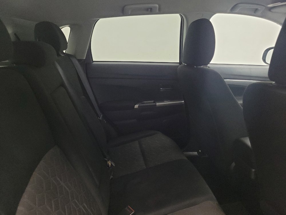Used 2021 Mitsubishi Outlander Sport SE FWD image 19