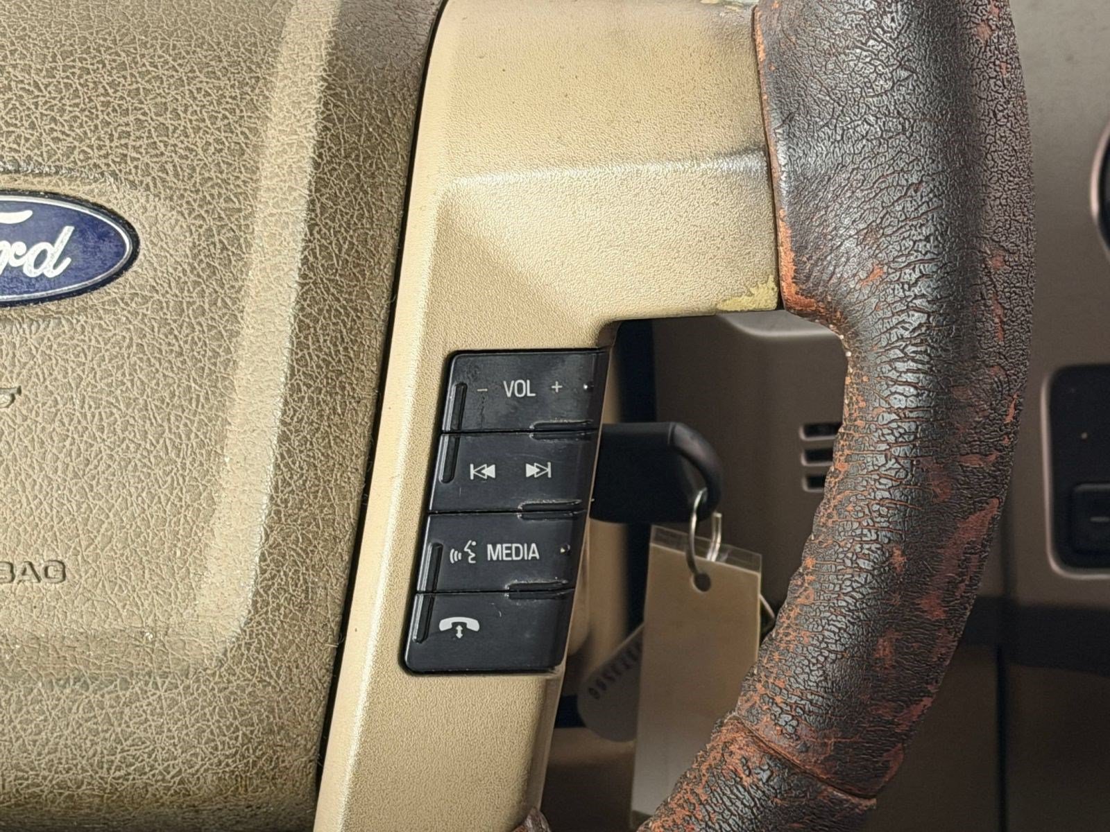 Used 2010 Ford F150 King Ranch RWD image 28