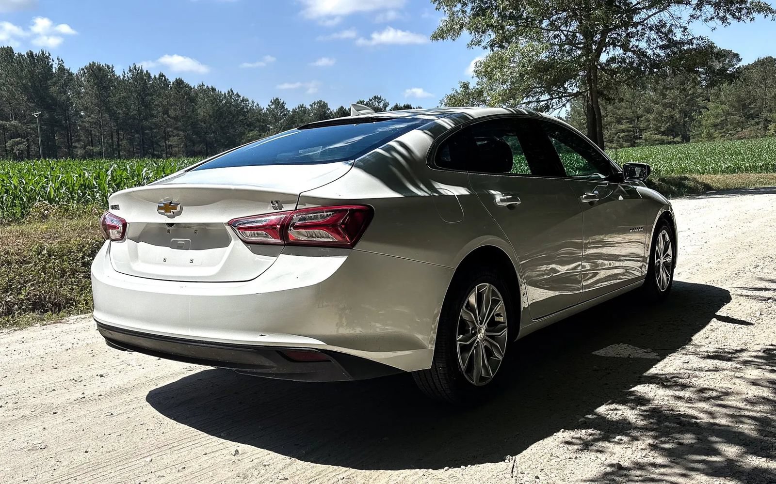 Used 2020 Chevrolet Malibu LT FWD image 5