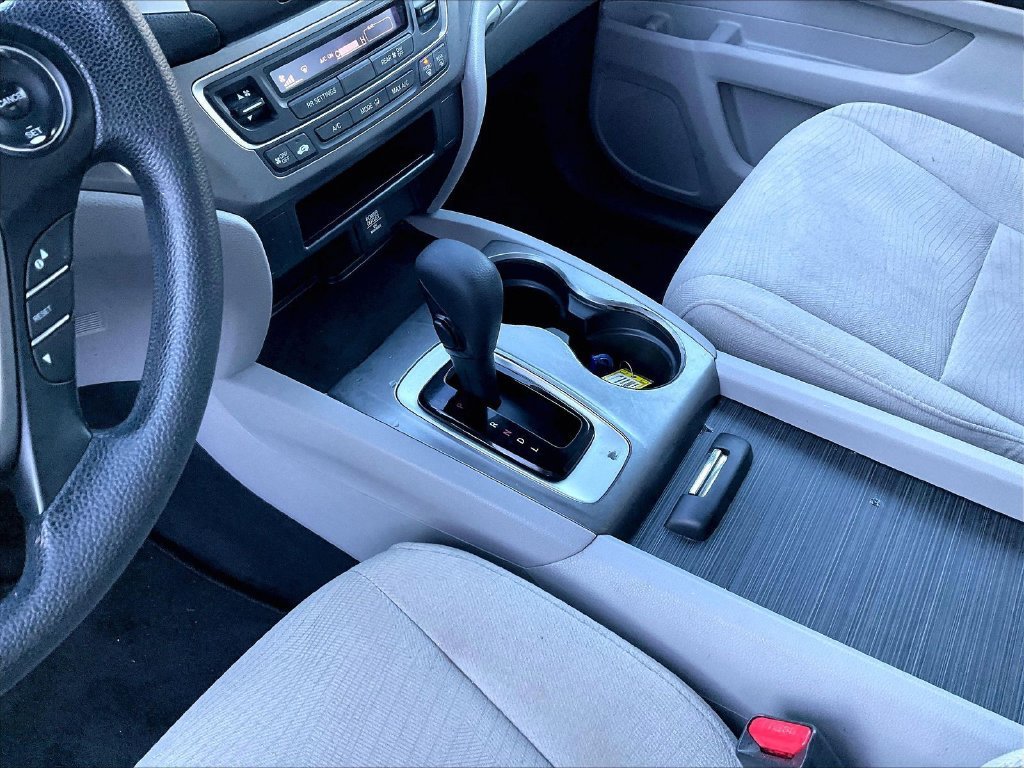 Used 2018 Honda Pilot LX image 21