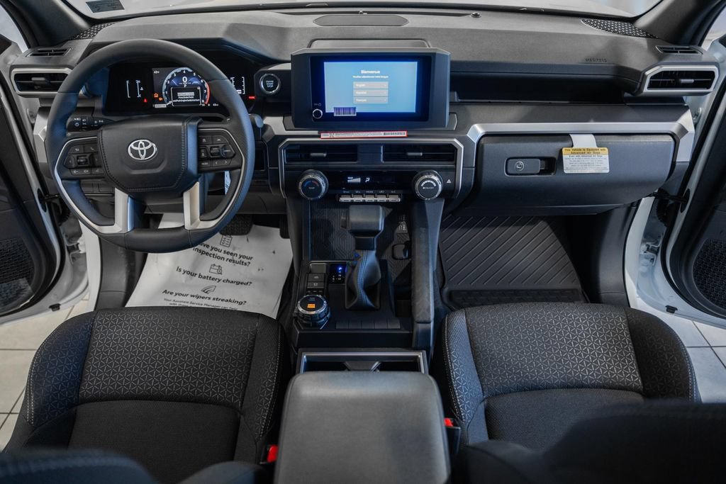 New 2026 Toyota 4Runner SR5 AWD/4WD image 18