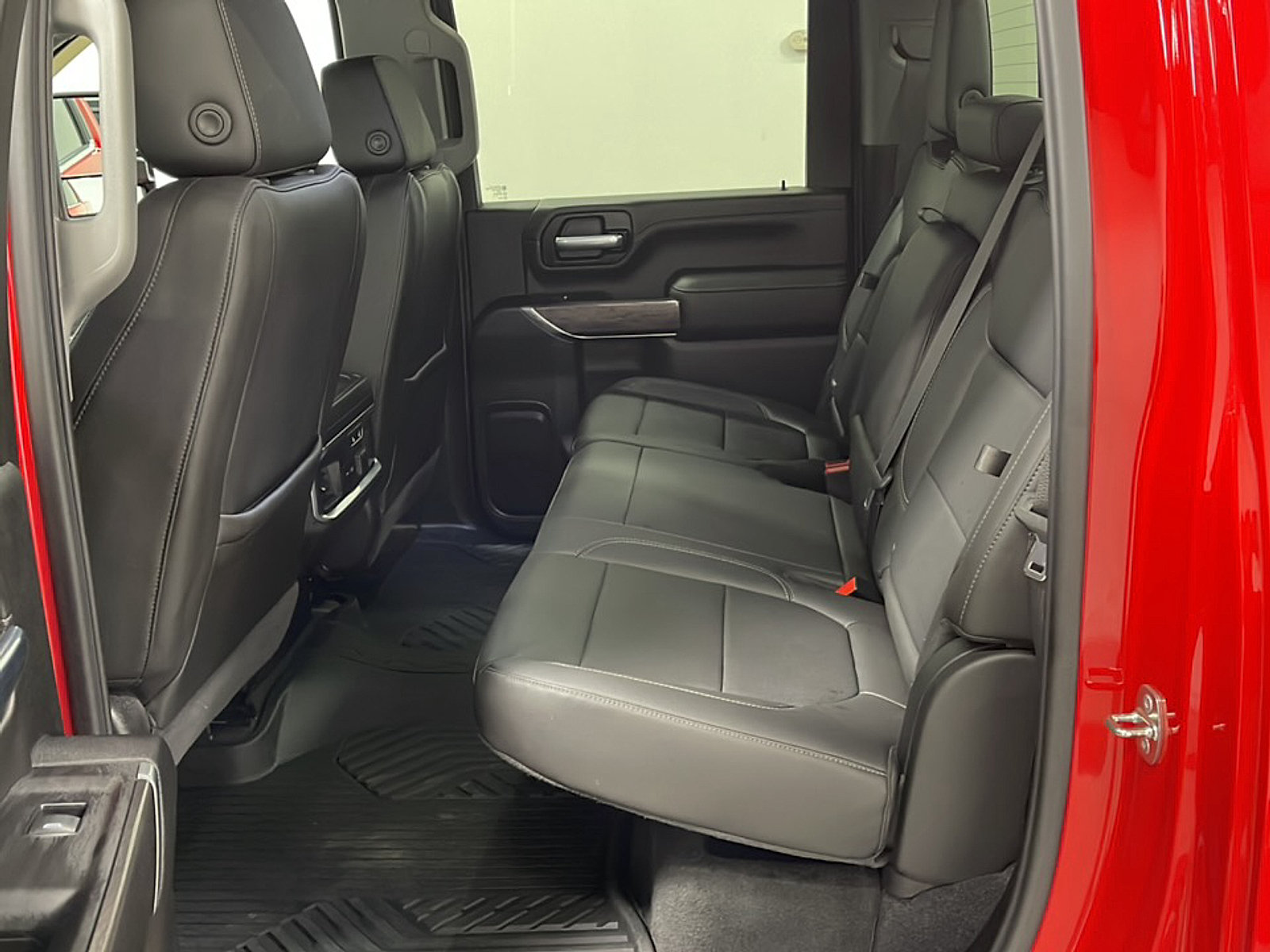 Used 2020 Chevrolet Silverado 2500 LTZ AWD/4WD image 15