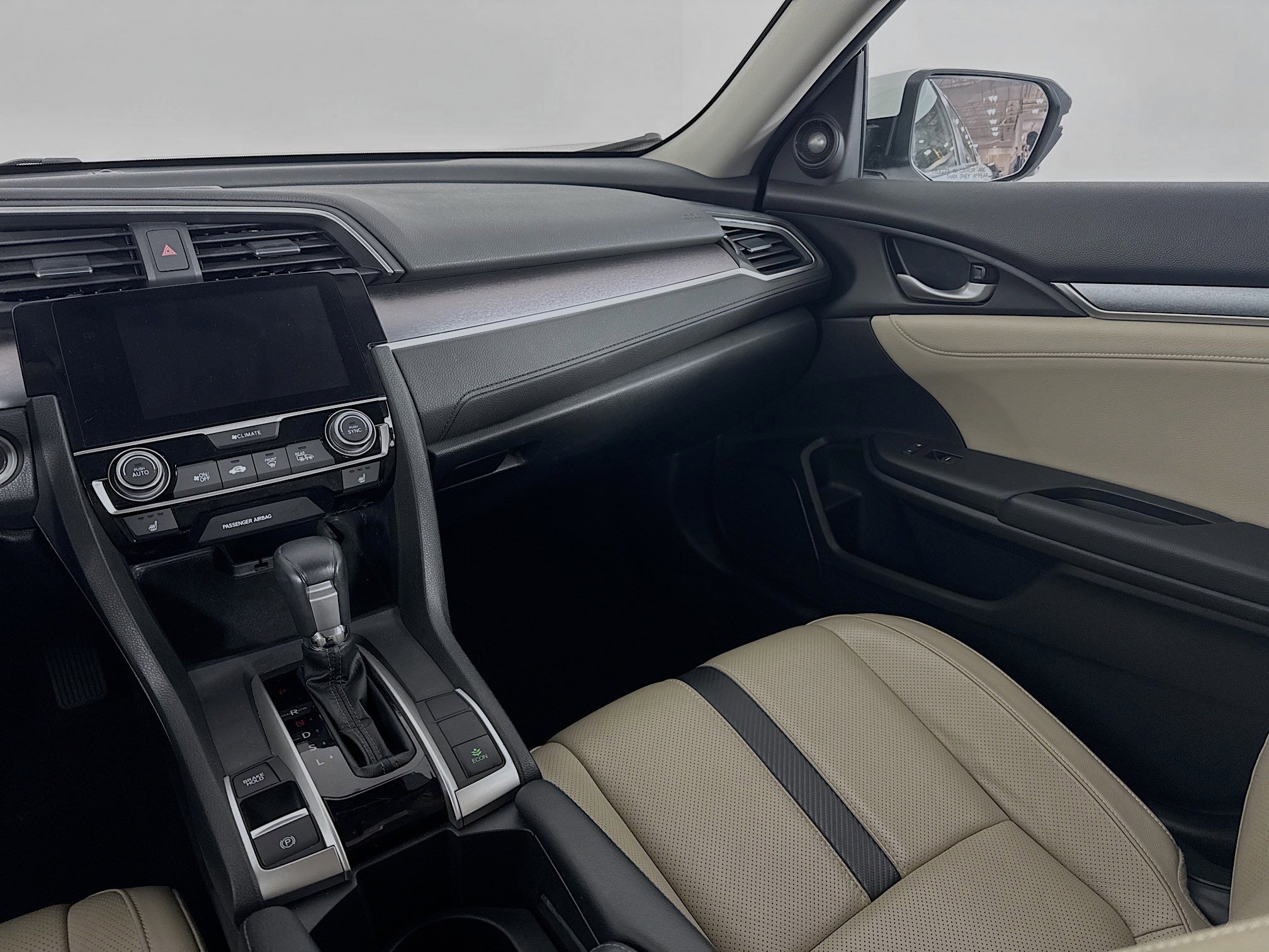 Used 2017 Honda Civic Touring image 24