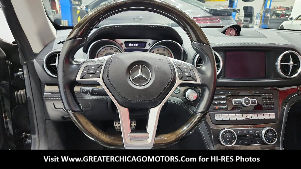 Used 2013 Mercedes-Benz SL 550 image 22