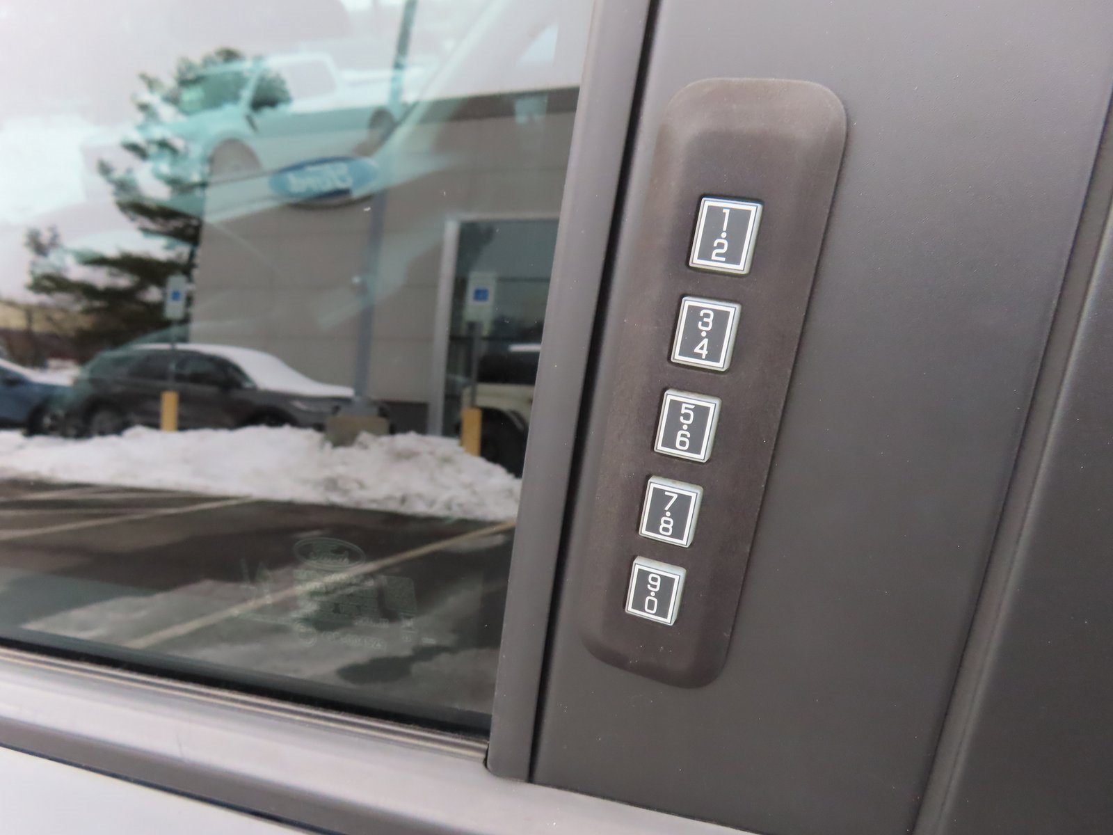 Used 2023 Ford Maverick Lariat image 10