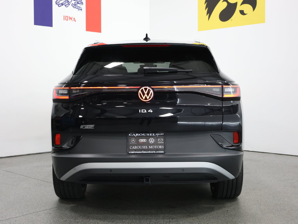 Used 2025 Volkswagen ID.4 Pro S Plus AWD/4WD image 11
