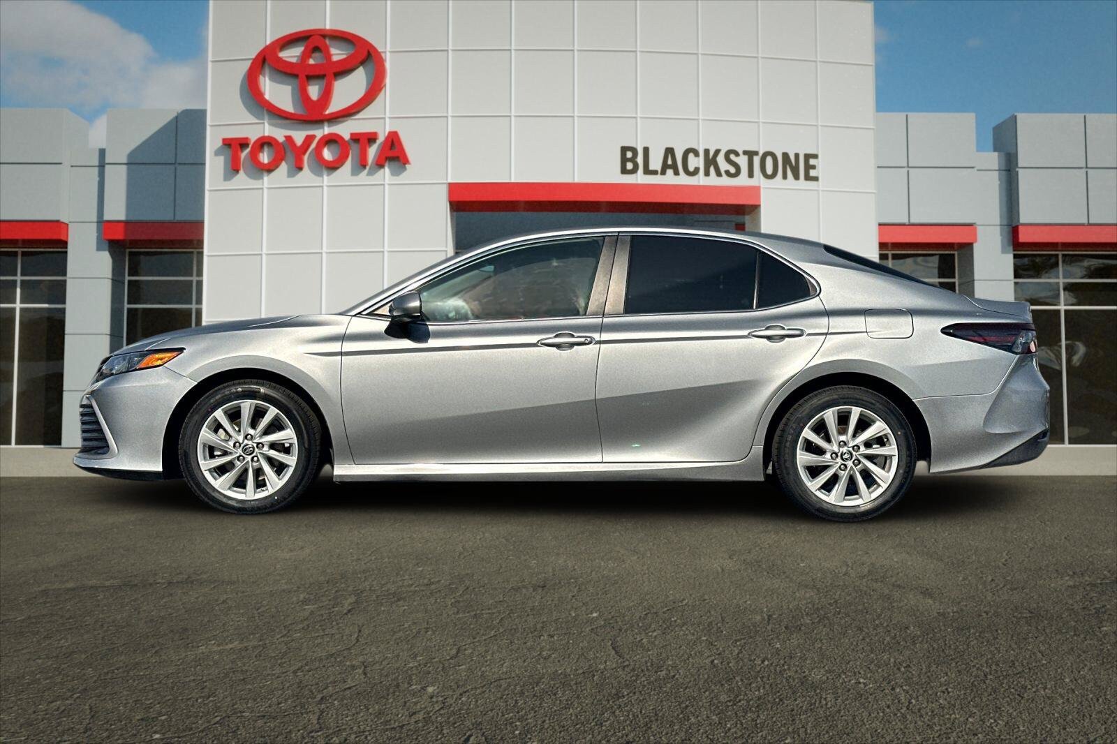Certified 2024 Toyota Camry LE FWD image 6