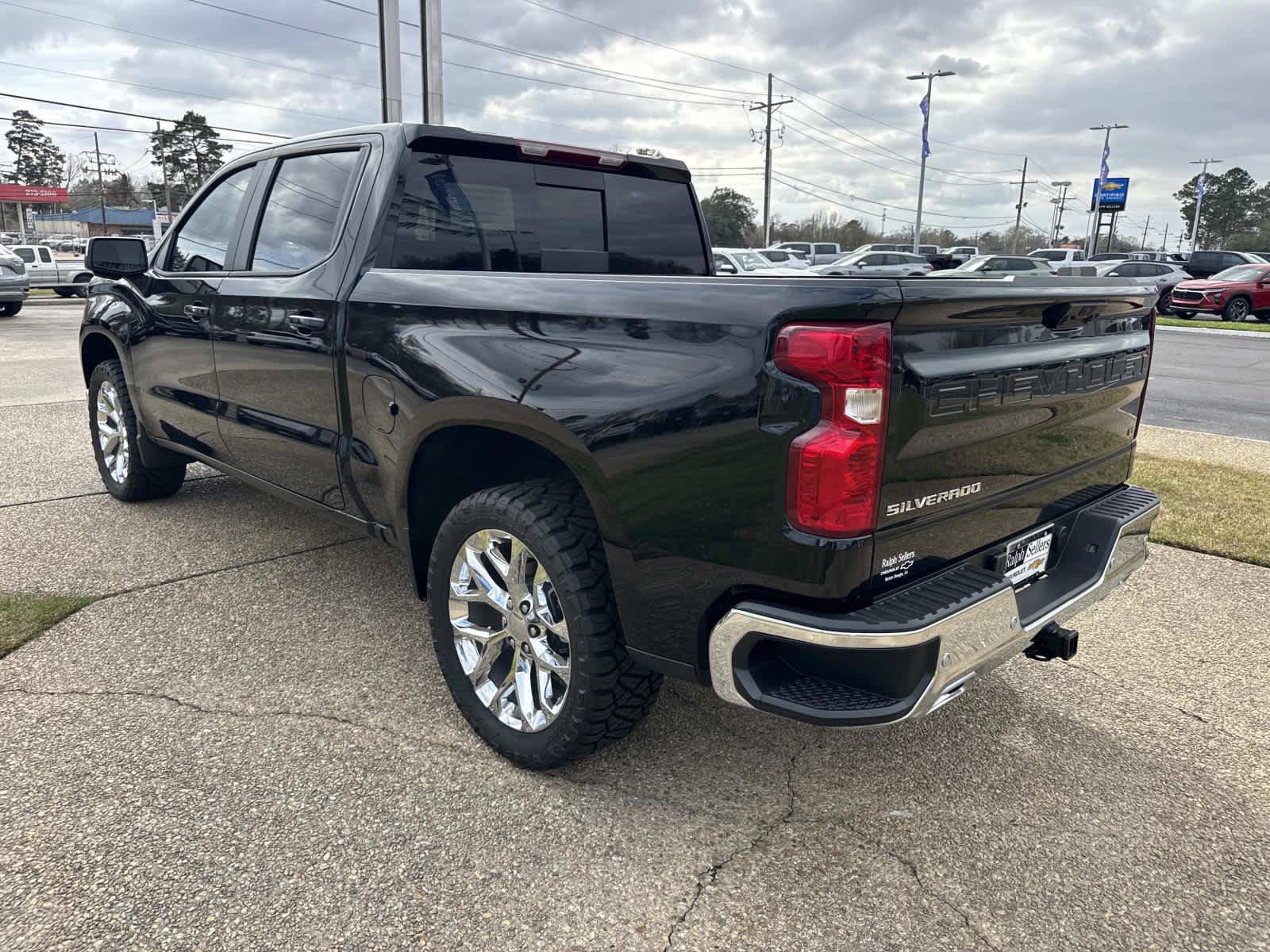 New 2026 Chevrolet Silverado 1500 LT w/ All Star Edition Plus AWD/4WD image 4