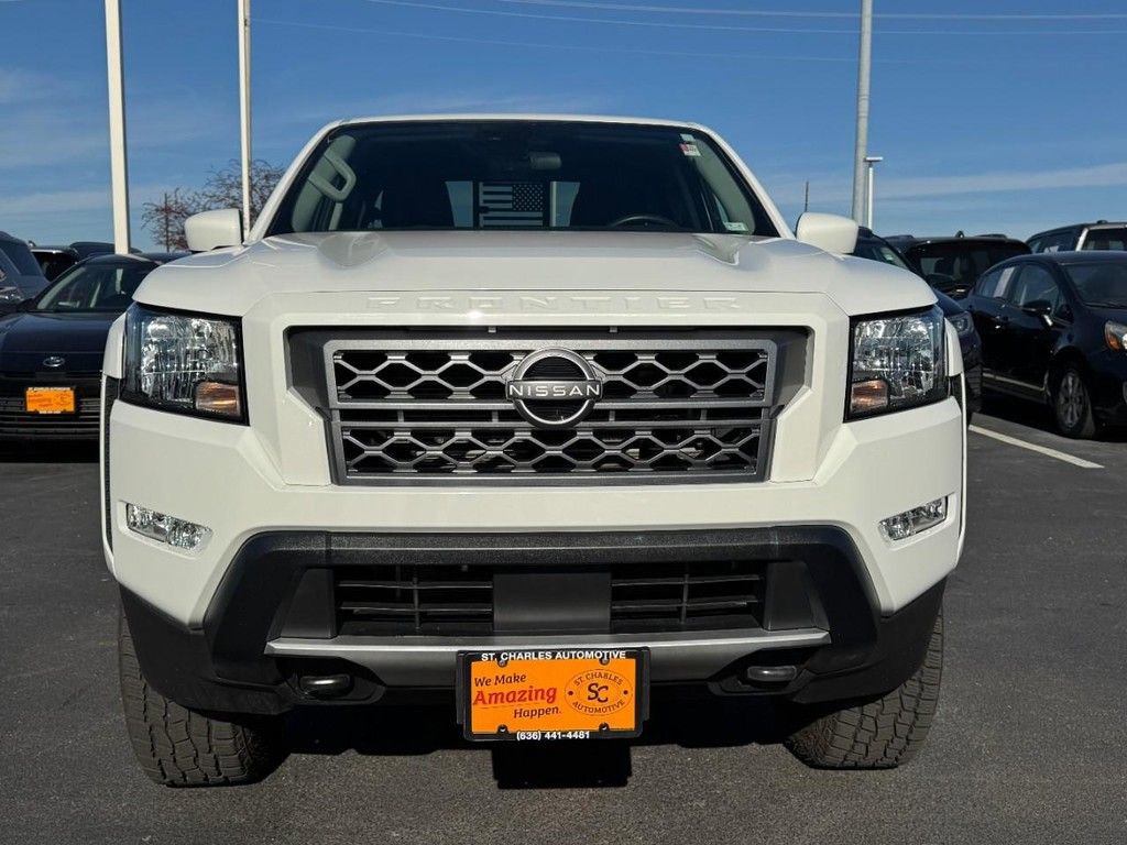 Used 2022 Nissan Frontier SV image 9