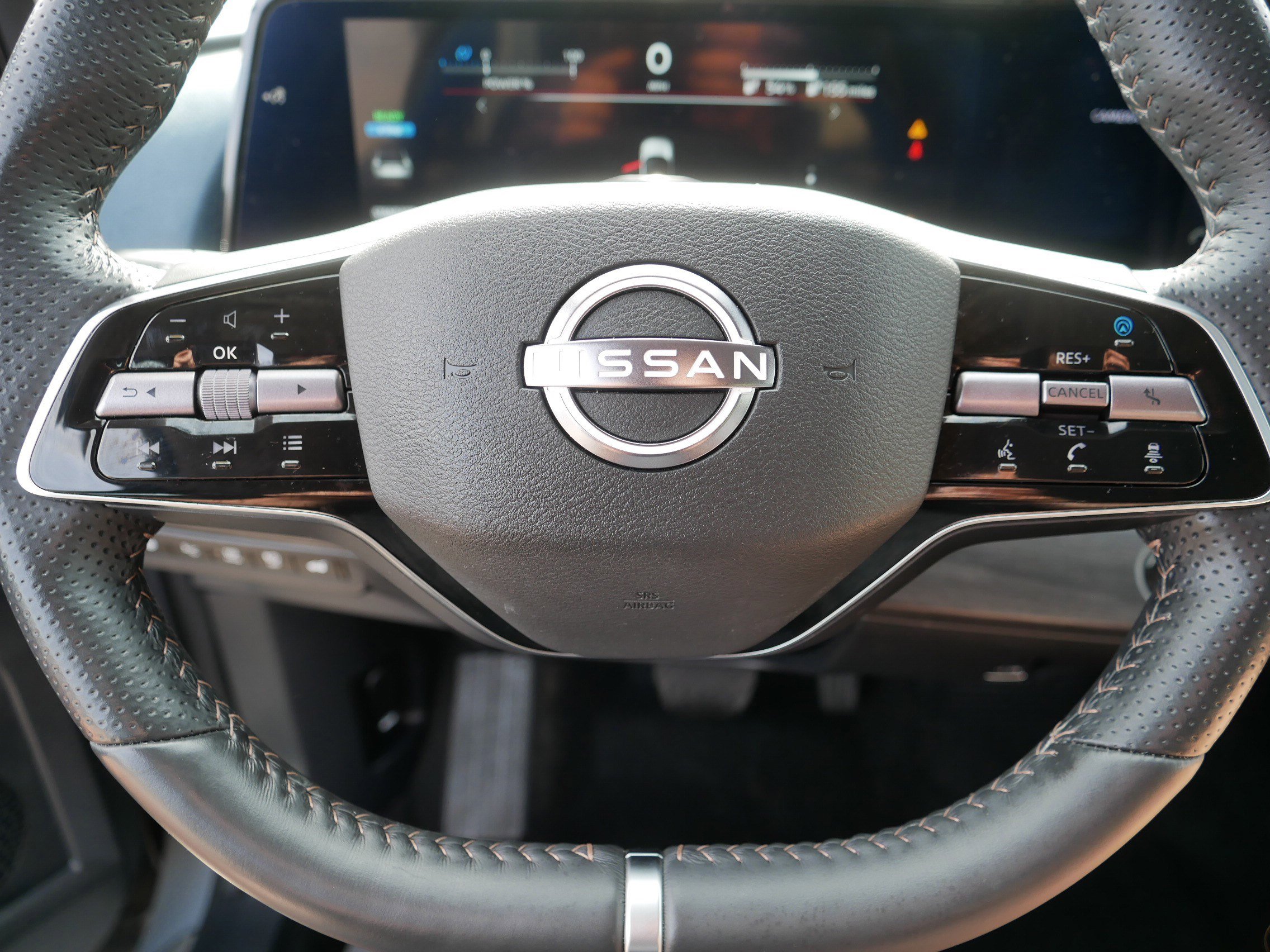 Certified 2023 Nissan Ariya AWD/4WD image 25
