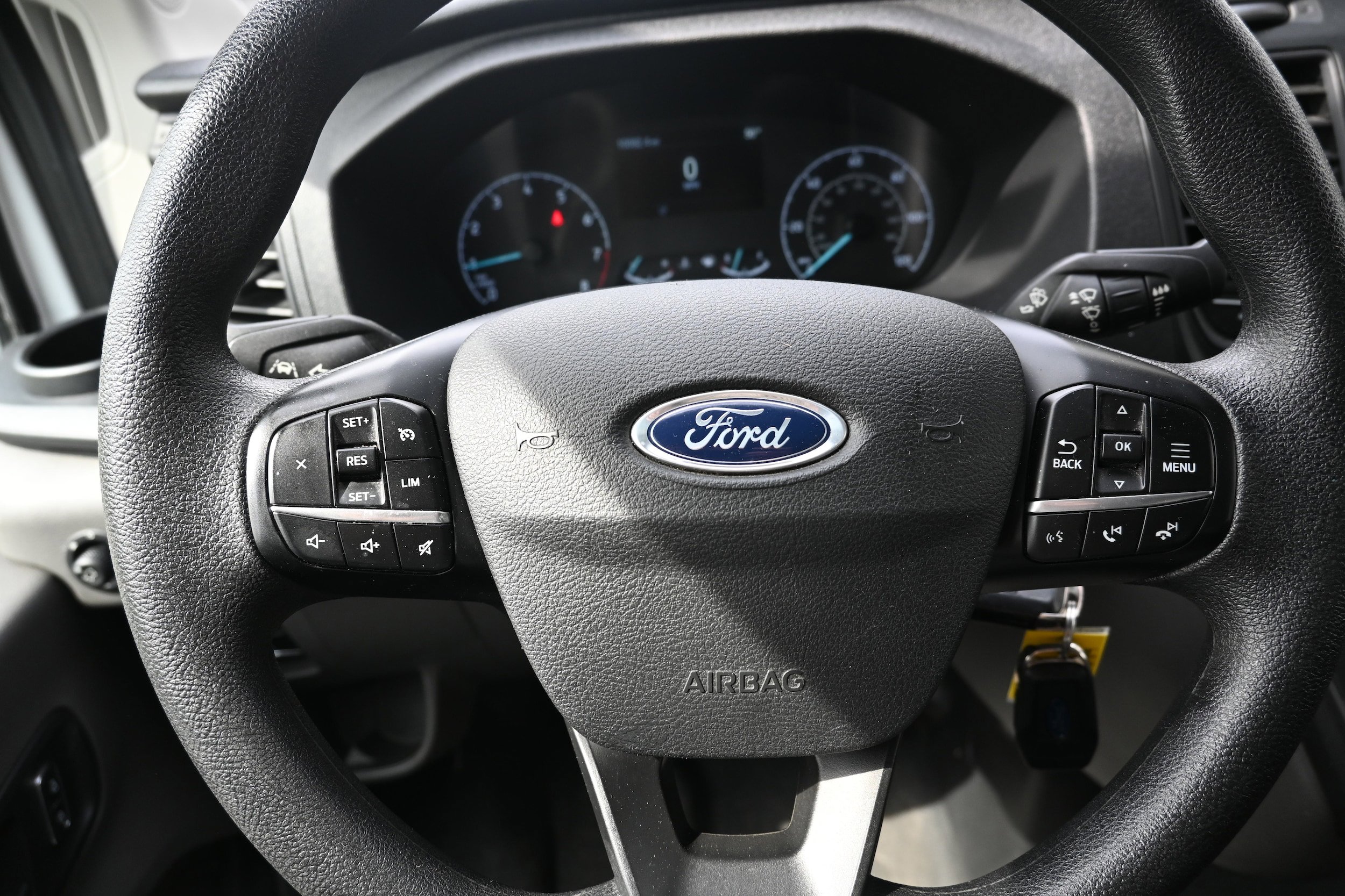 Used 2024 Ford Transit 250 Low Roof w/ Exterior Upgrade Package RWD image 12