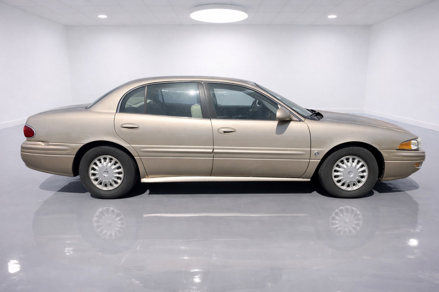 Used 2005 Buick Le Sabre Custom image 2