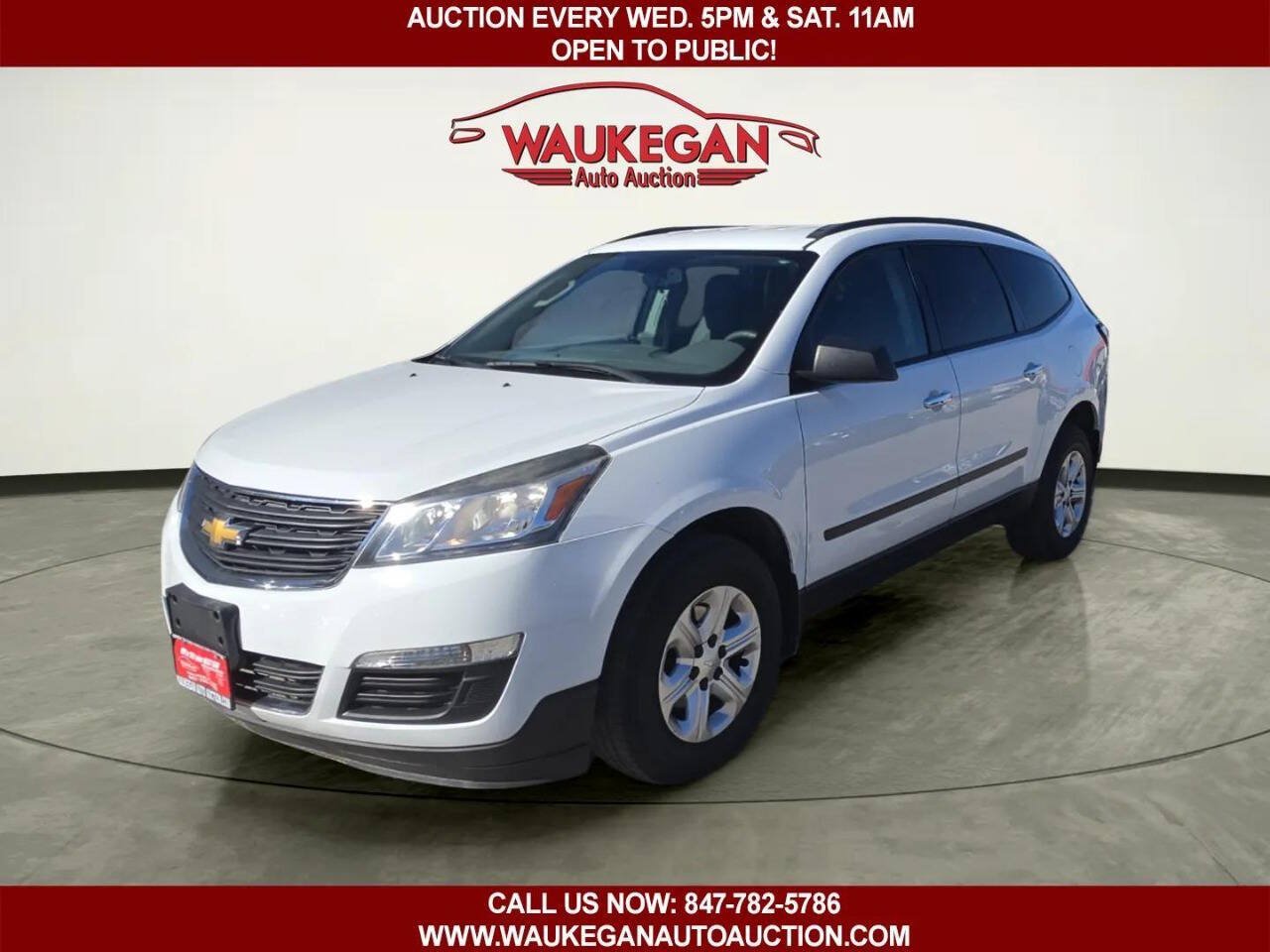 Used 2016 Chevrolet Traverse LS FWD image 1