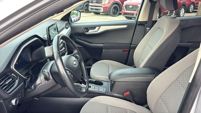 Used 2020 Ford Escape SE Sport AWD/4WD image 23