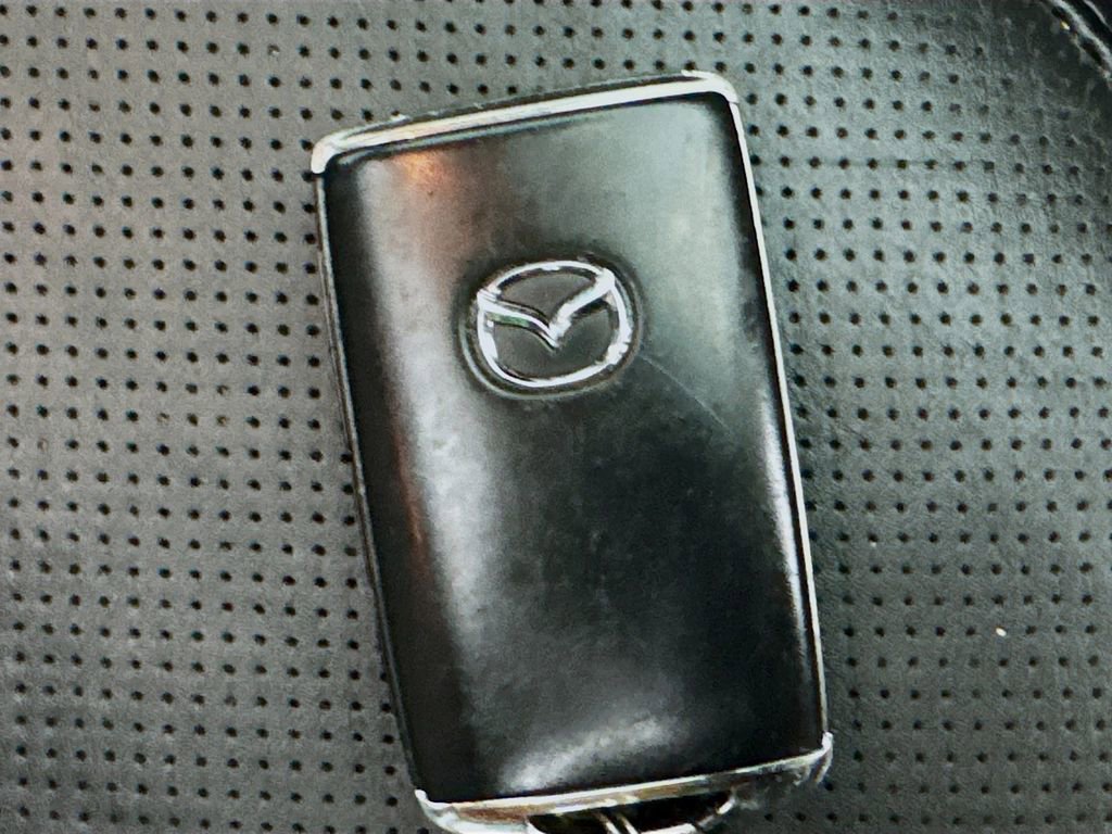 Used 2021 MAZDA CX-9 Touring w/ Touring Premium Package FWD image 40