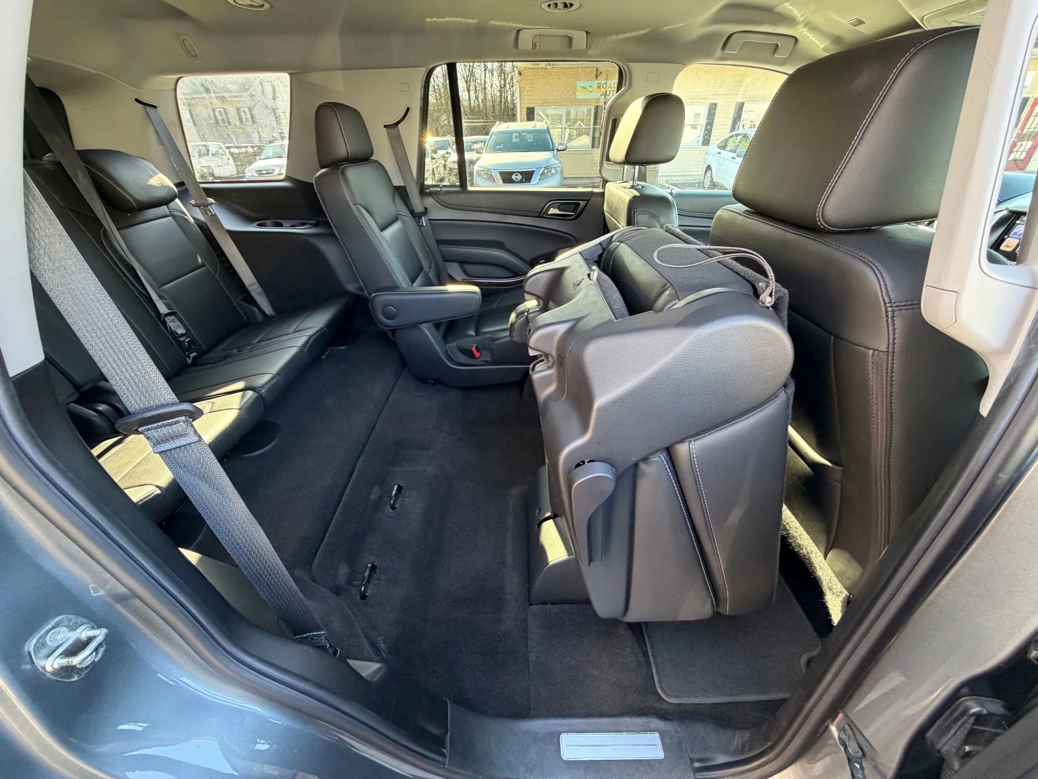 Used 2018 Chevrolet Tahoe LT image 46