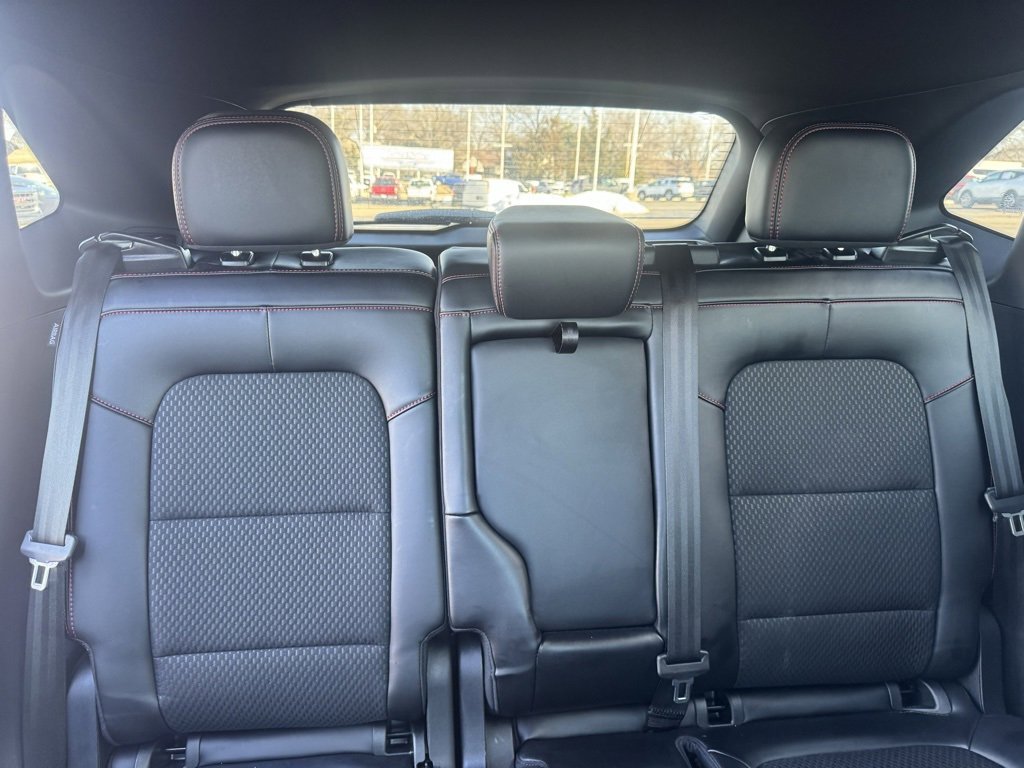 Used 2024 Ford Escape ST-Line w/ Tech Pack #1 image 9