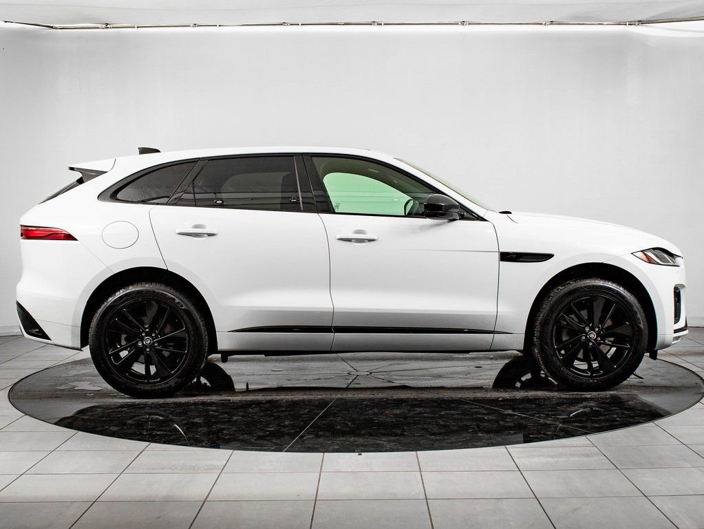 Used 2025 Jaguar F-PACE R-Dynamic S AWD/4WD image 6