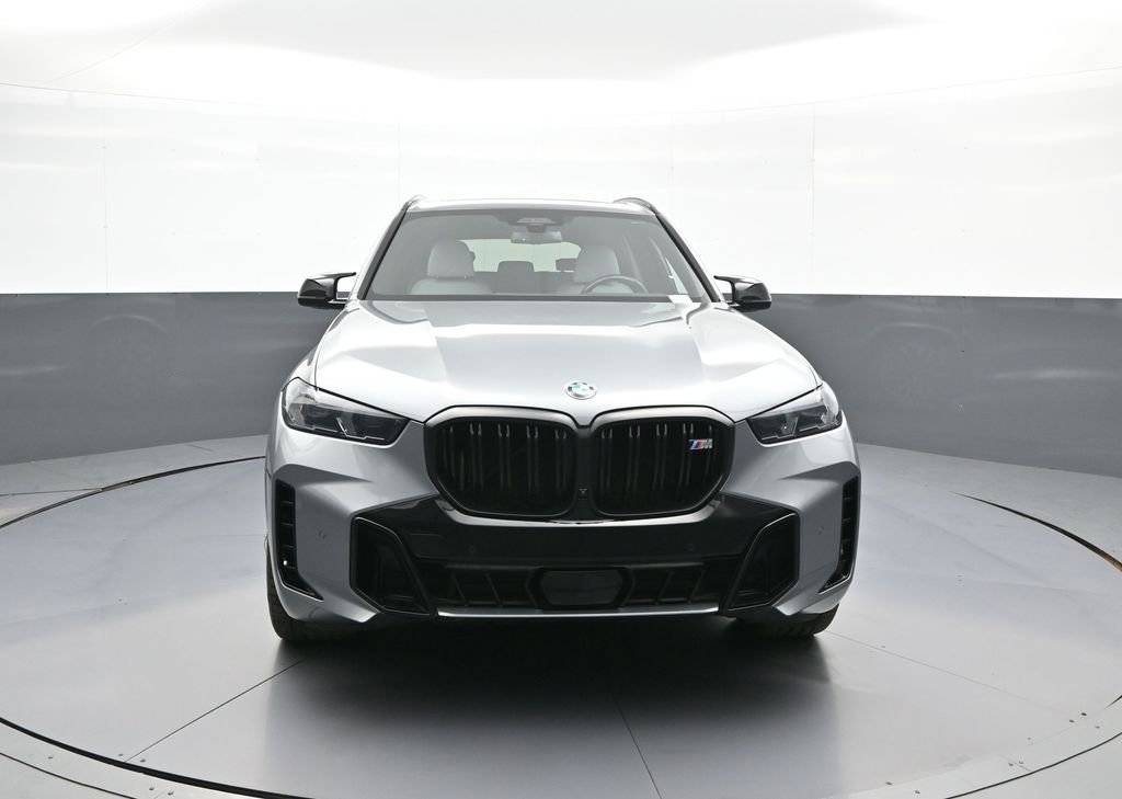 Used 2024 BMW X5 M60i AWD/4WD image 2