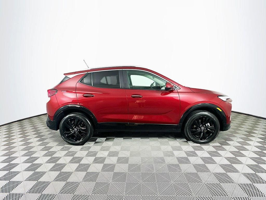 Used 2024 Buick Encore GX Sport Touring image 11