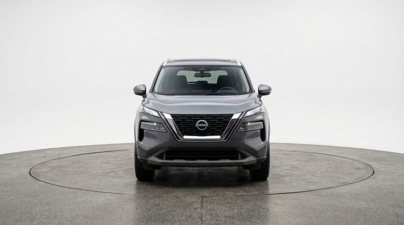 Used 2025 Nissan Rogue SV AWD/4WD image 2