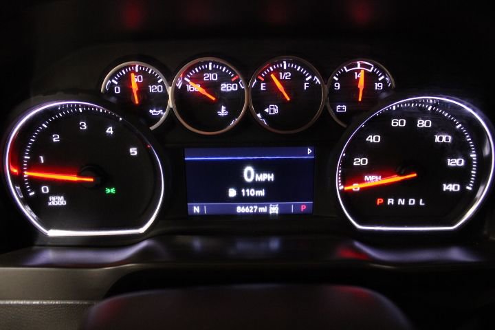 Used 2021 Chevrolet Silverado 2500 LTZ w/ LTZ Convenience Package image 35