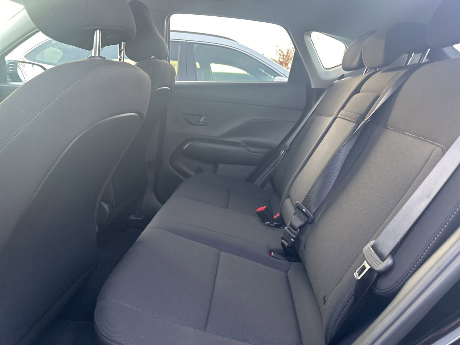 Used 2025 Hyundai Kona SEL image 34