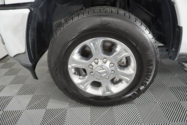 Used 2024 RAM 2500 Big Horn AWD/4WD image 17