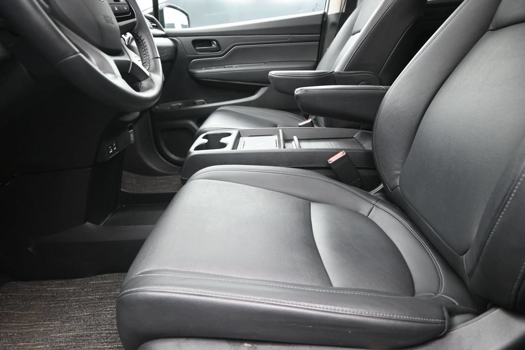Used 2025 Honda Odyssey EX-L image 13