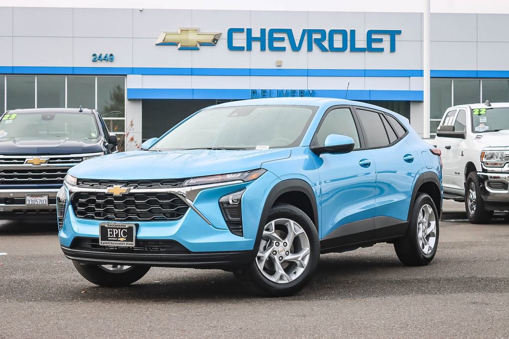 New 2026 Chevrolet Trax LS w/ LS Convenience Package image 1