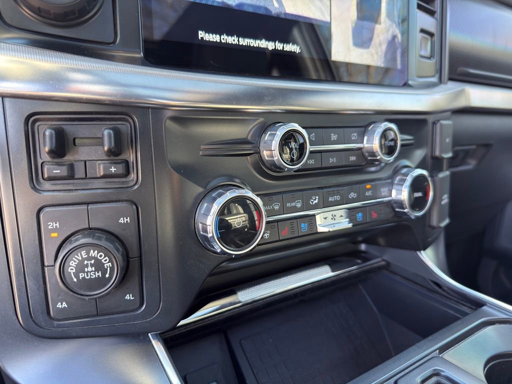 Used 2022 Ford F150 Raptor w/ Equipment Group 801A High AWD/4WD image 28