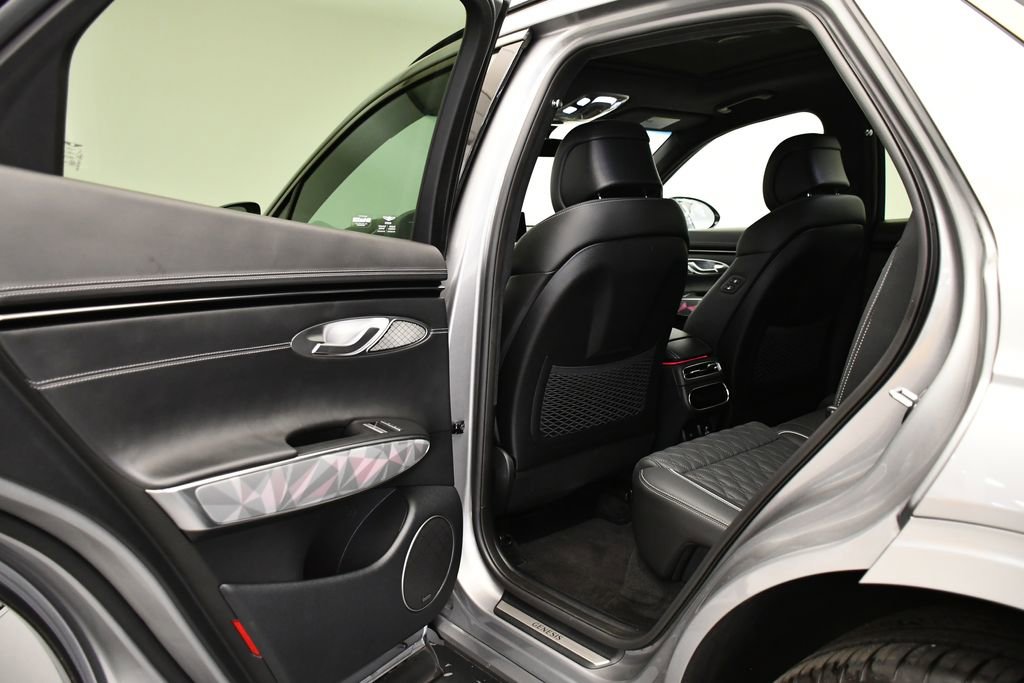 Used 2025 Genesis GV70 3.5T Sport w/ Sport Advanced Package image 41