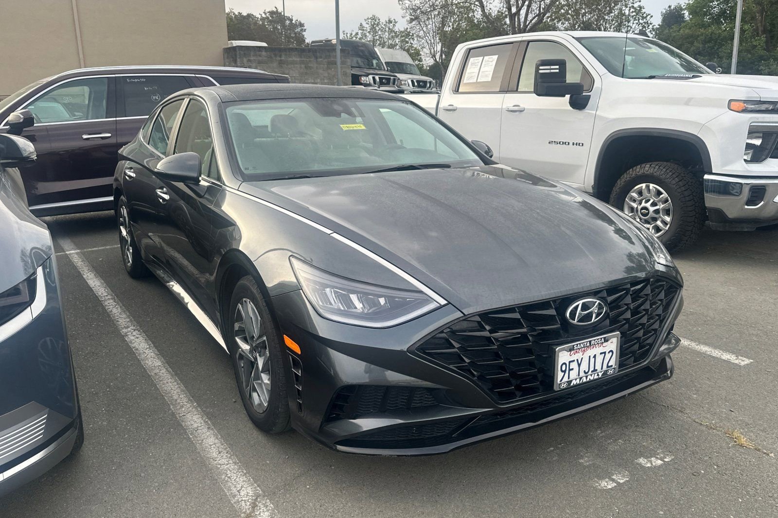 Used 2023 Hyundai Sonata SEL w/ Convenience Package FWD image 2