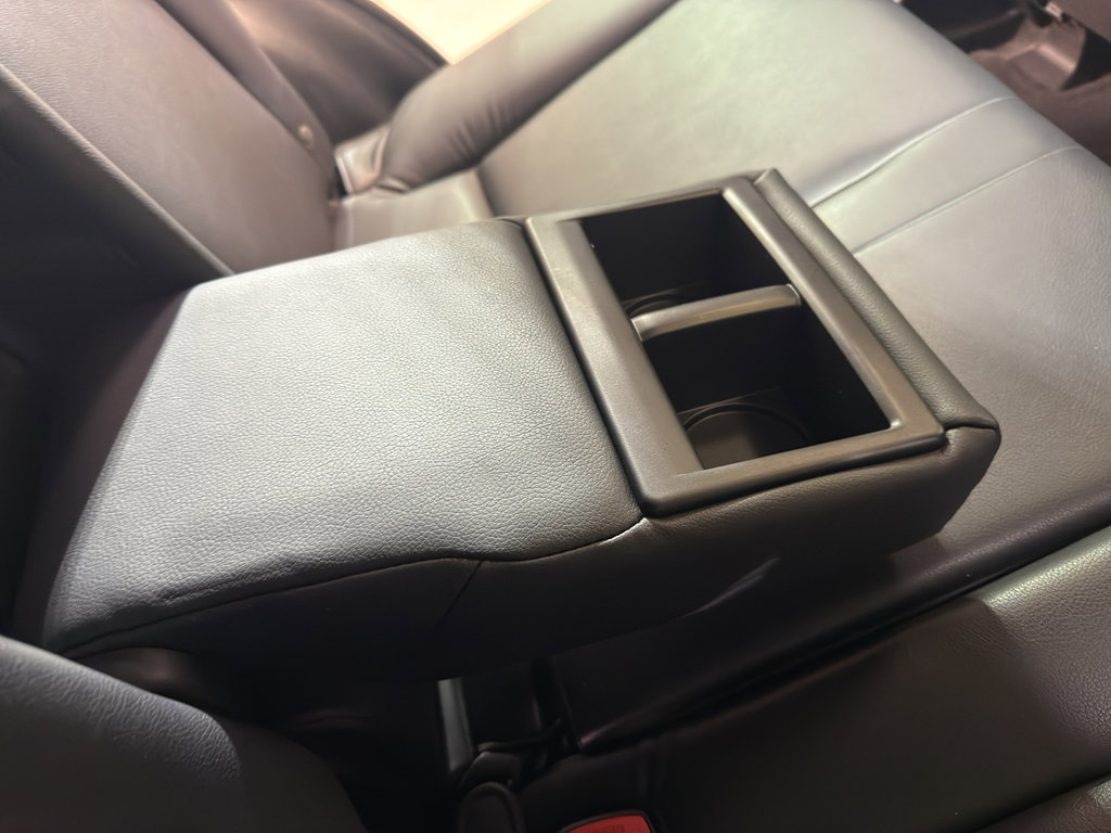 Used 2015 Toyota RAV4 Limited w/ Technology Package image 24