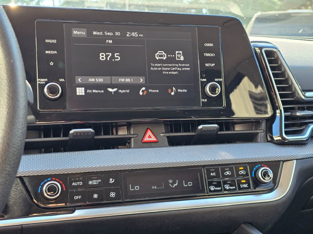 Used 2023 Kia Sportage LX AWD/4WD image 18
