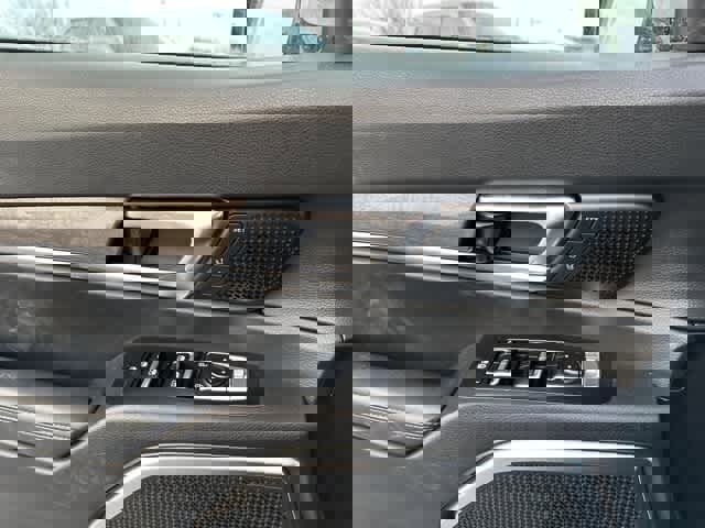 Used 2022 Kia Telluride SX w/ Nightfall Edition Package image 17