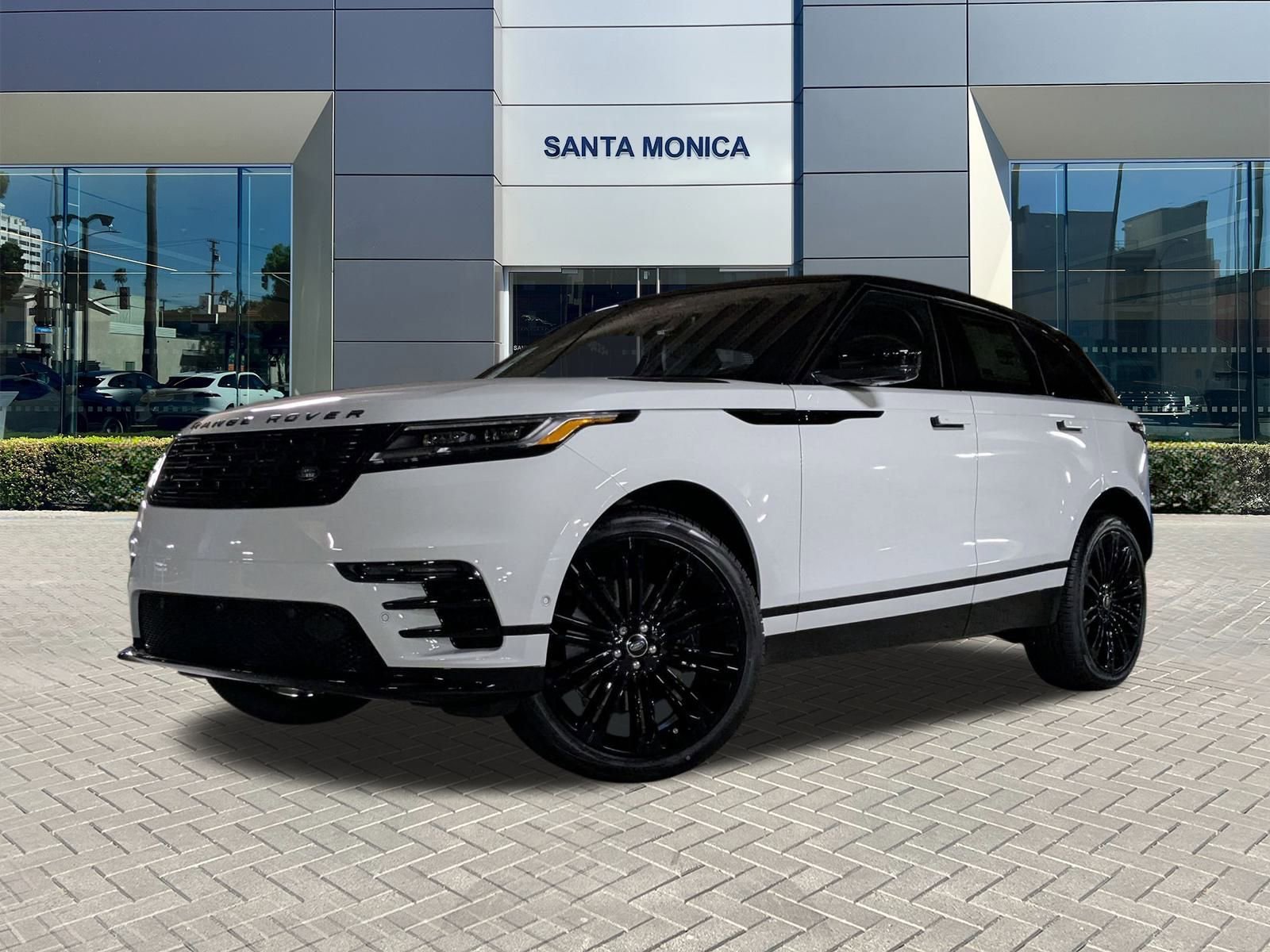 New 2026 Land Rover Range Rover Velar Dynamic SE