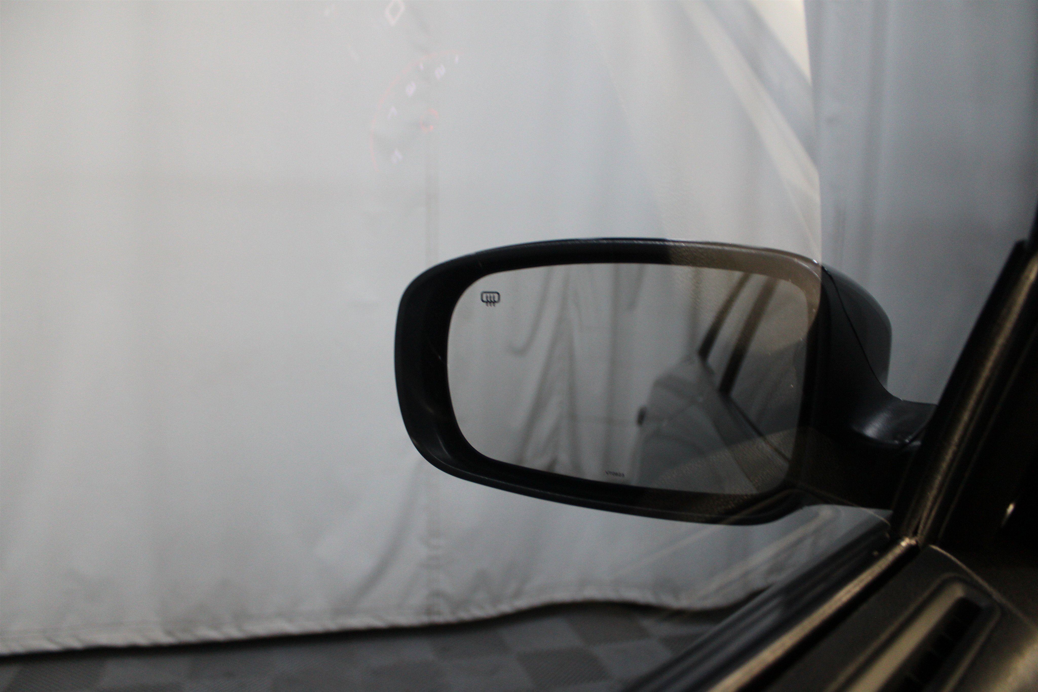 Used 2023 Dodge Charger R/T w/ Blacktop Package image 11