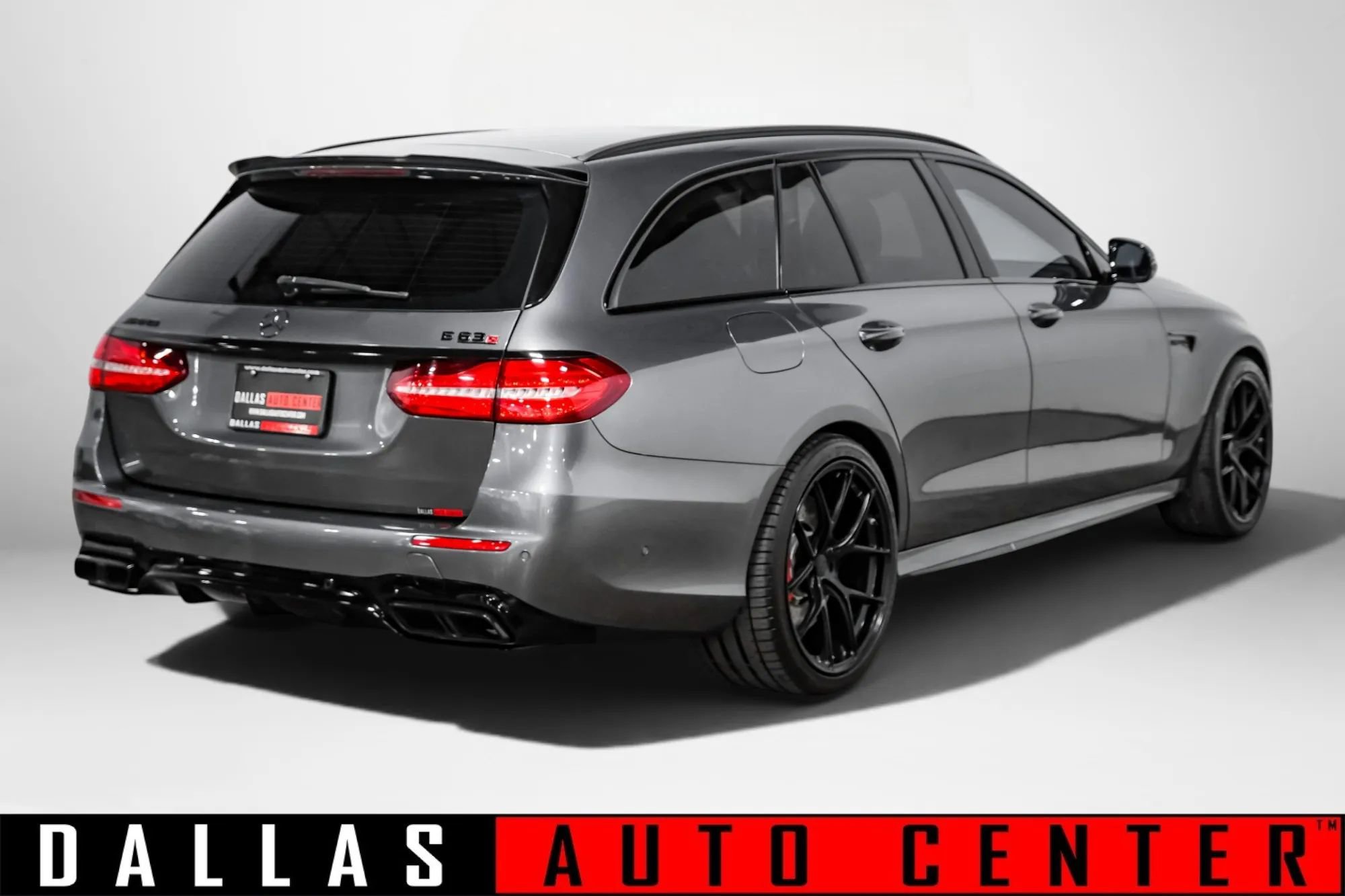 Used 2018 Mercedes-Benz E 63 AMG S image 4